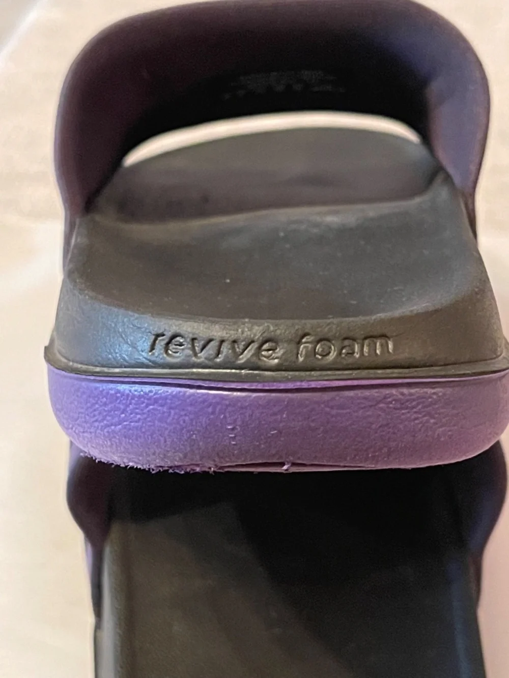 Nike Clemson Tigers Off Court Slides Sandals * Men's 10, Women's 11.5
